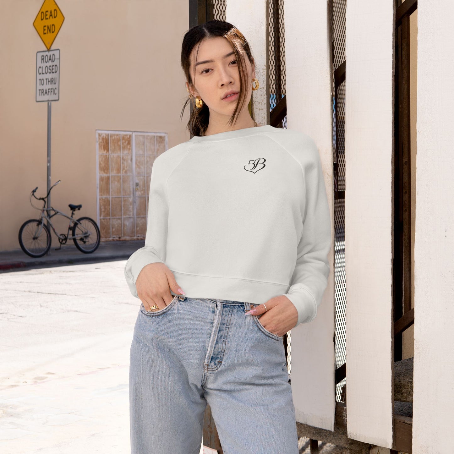 Cropped Fleece Pullover — Minimal Script Heart Chest Logo
